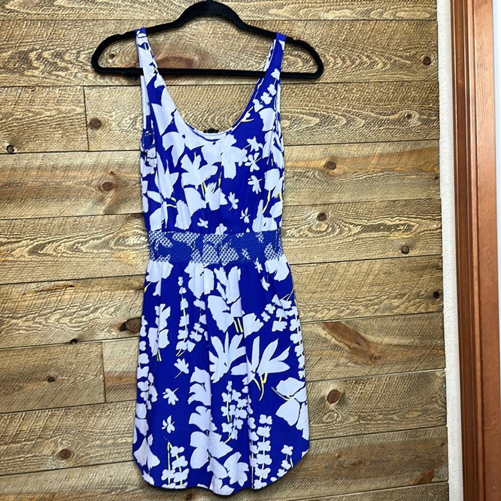 Aritzia T. Babaton Blythe Floral Dress Blue Silk Scoop Neck Size Small
